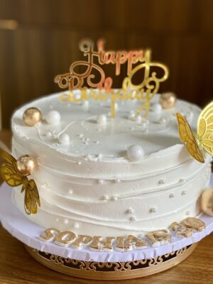 White & Gold Budget Cake